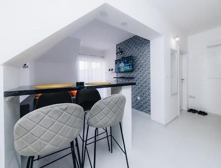Duga Apartmani クラグイェヴァツ エクステリア 写真