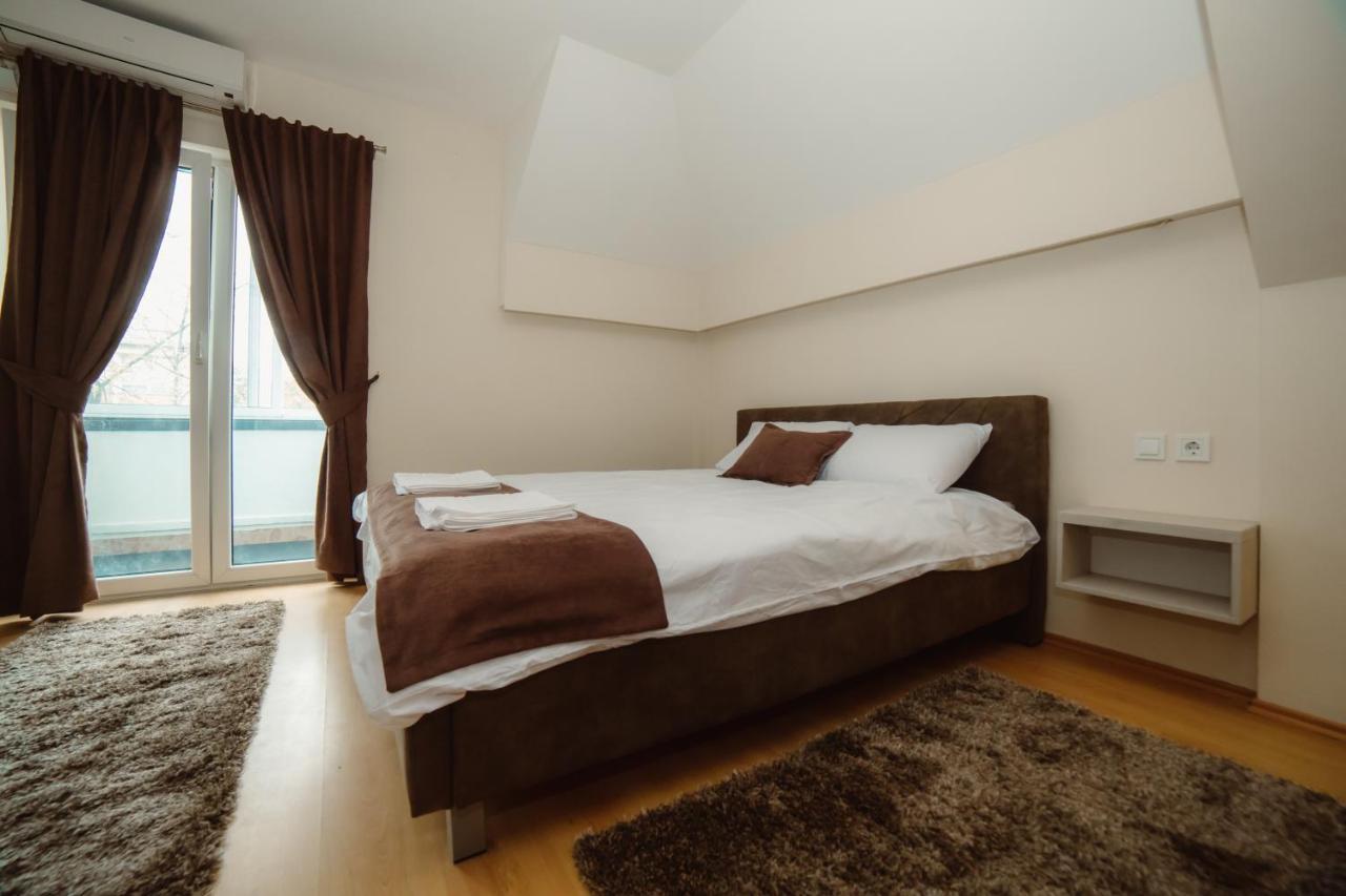 Duga Apartmani クラグイェヴァツ エクステリア 写真