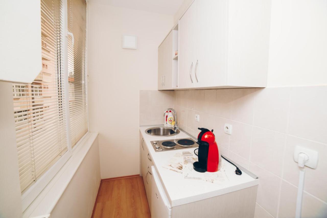Duga Apartmani クラグイェヴァツ エクステリア 写真