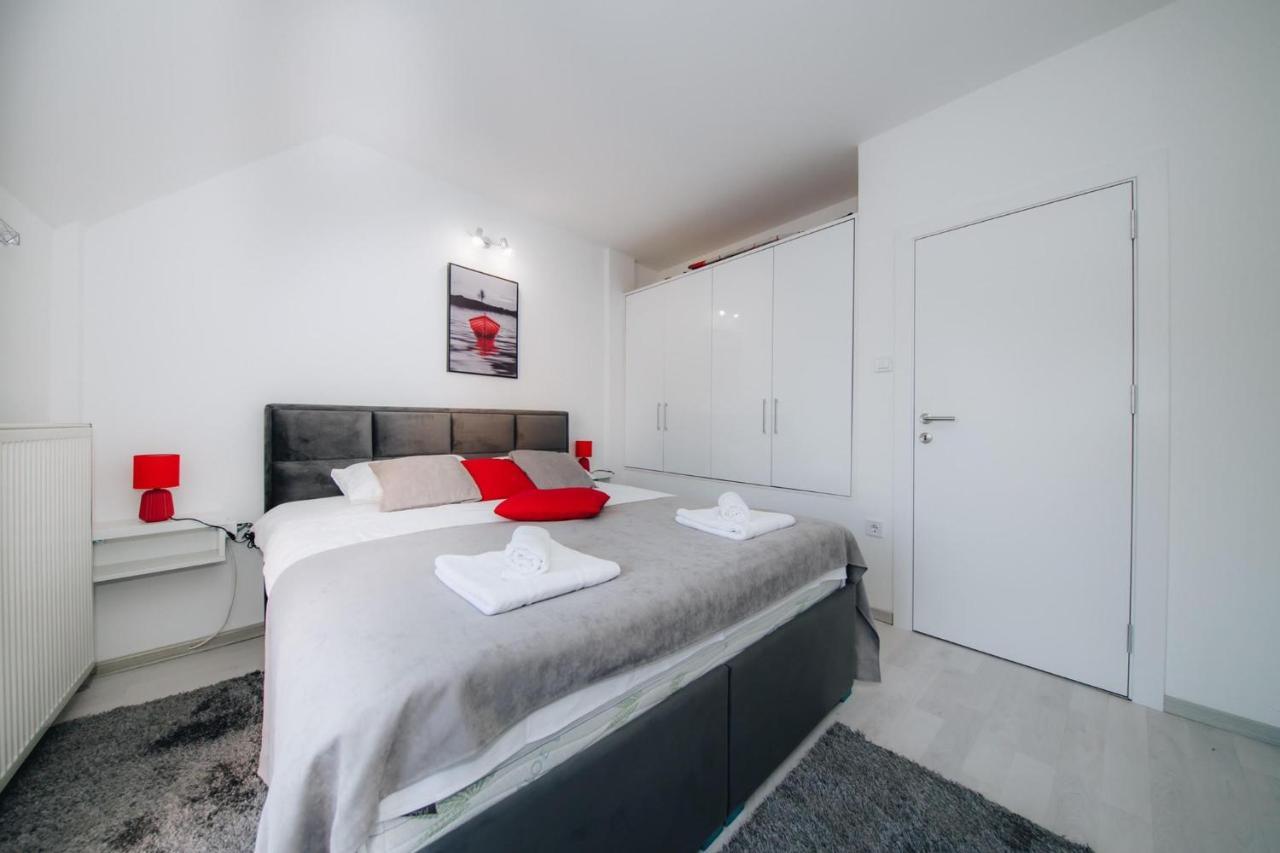 Duga Apartmani クラグイェヴァツ エクステリア 写真